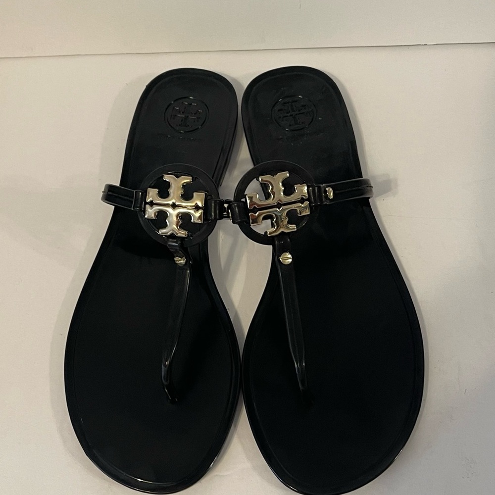 MINI MILLERS JELLY THONG SANDALS 🩴 8M 🎁